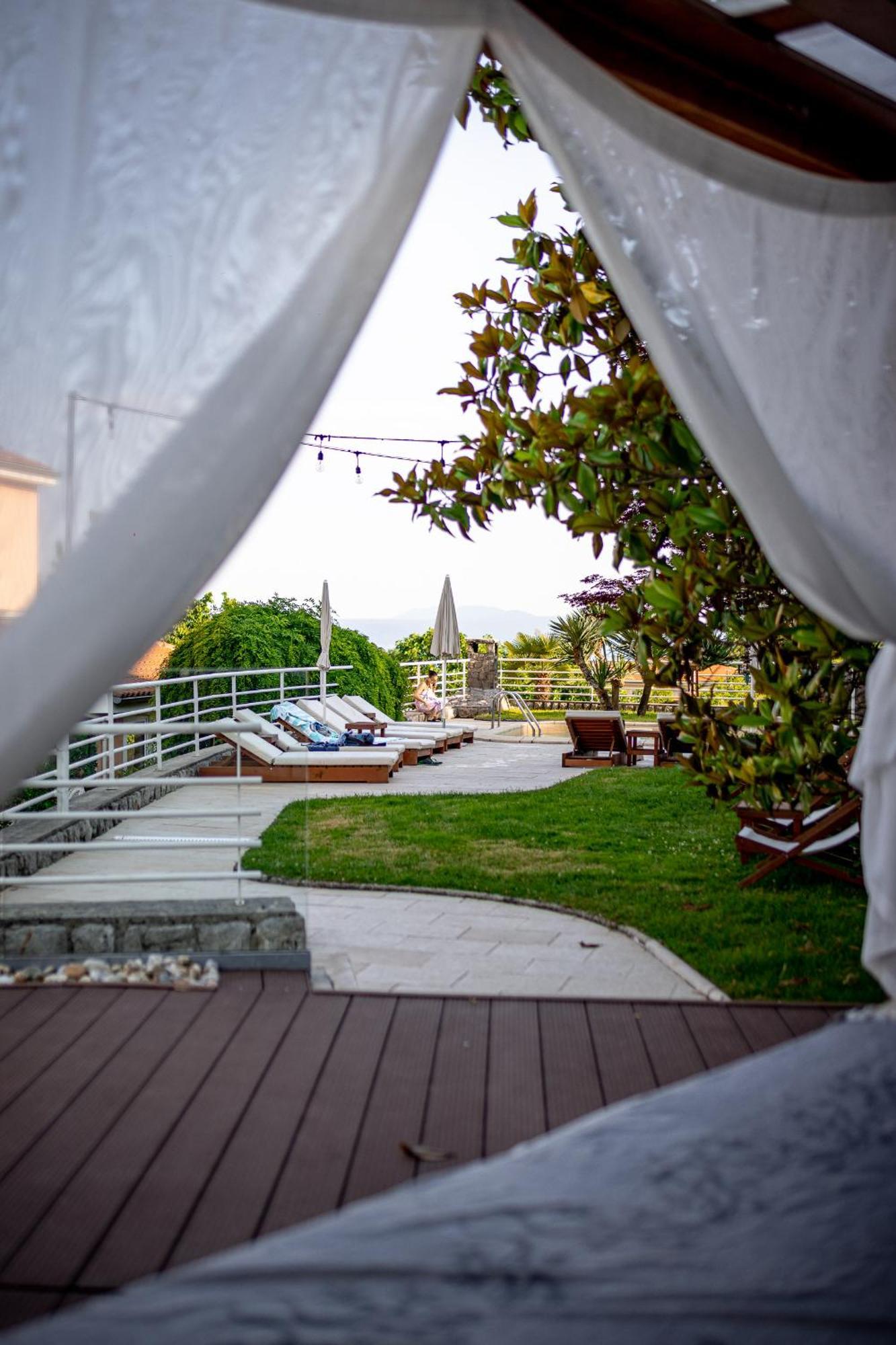 Villa Nada Lovran Buitenkant foto