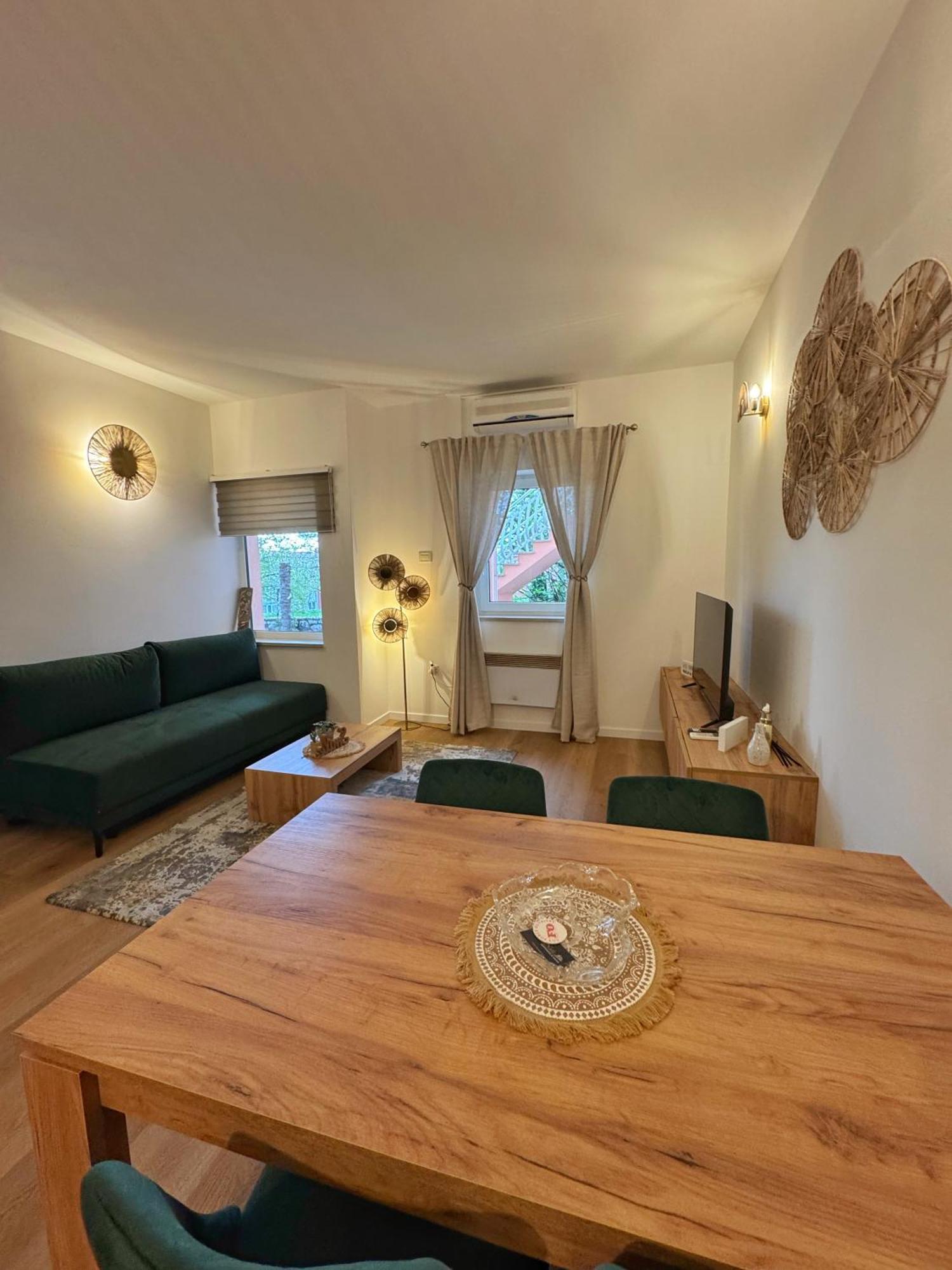 Villa Nada Lovran Buitenkant foto