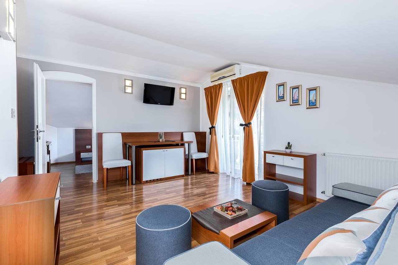 Villa Nada Lovran Buitenkant foto